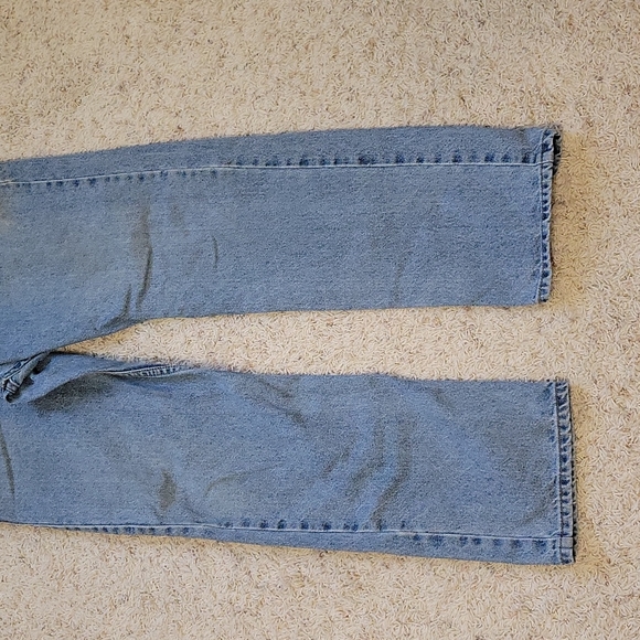 Vintage, Regular, Signature Levi's Jeans - Picture 2 of 5